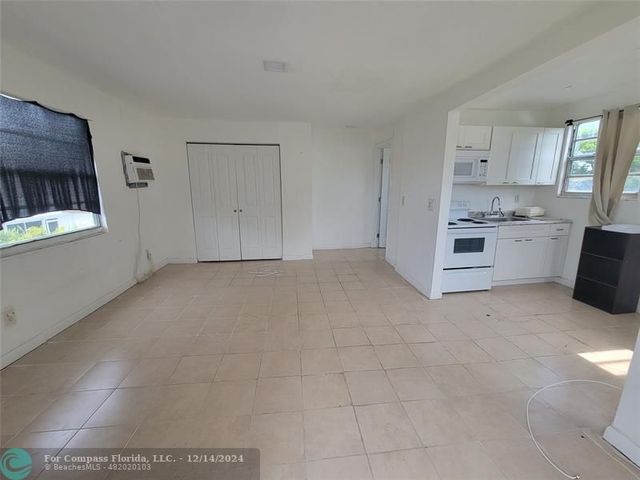 $1,500 | 1853 Northwest 5th Street, Unit 2 | Little Havana