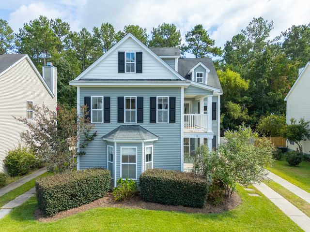 $410,000 | 553 Delafield Drive | Summerville