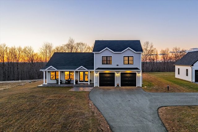 $785,000 | 68 Jennings Drive | Charlton