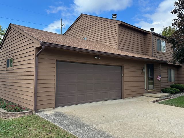 $195,000 | 2115 Sunview Drive | Devonshire