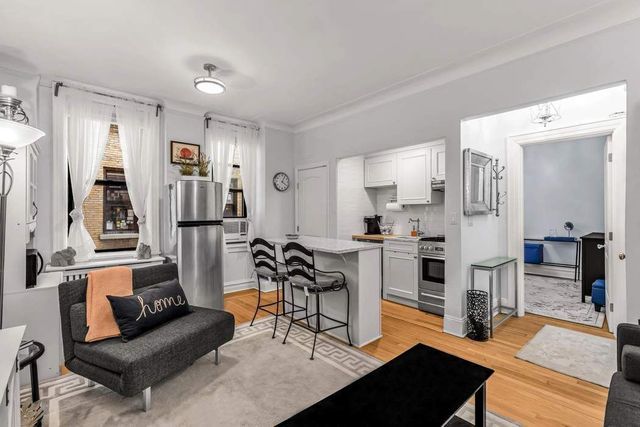 $535,000 | 320 West 86th Street, Unit 8C | Upper West Side