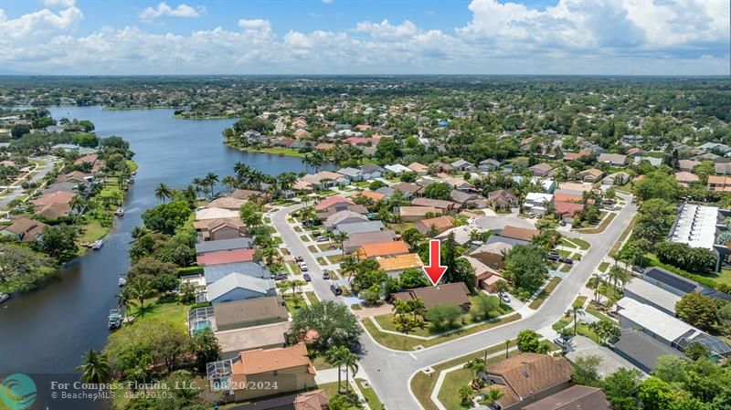 an aerial view of multiple house