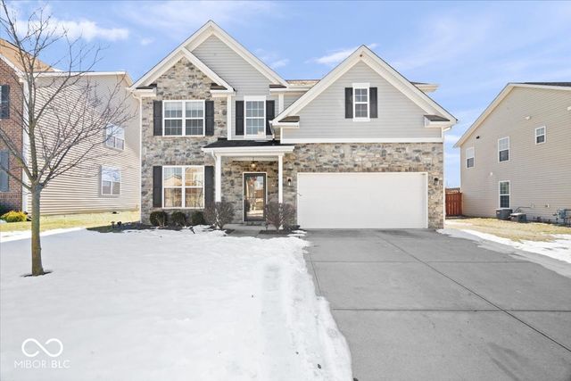 $359,999 | 6563 West Black Tail Way | McCordsville