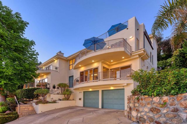 $5,250,000 | 5787 Bellevue Avenue | Bird Rock