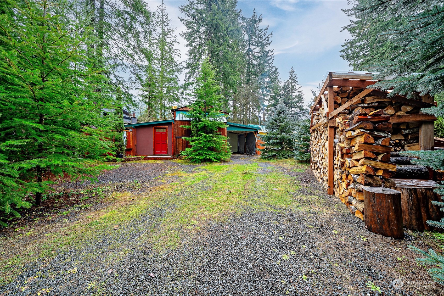 a view of an outdoor space and yard