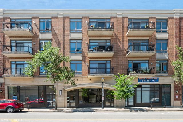 $699,900 | 170 North Northwest Highway, Unit 206 | Park Ridge