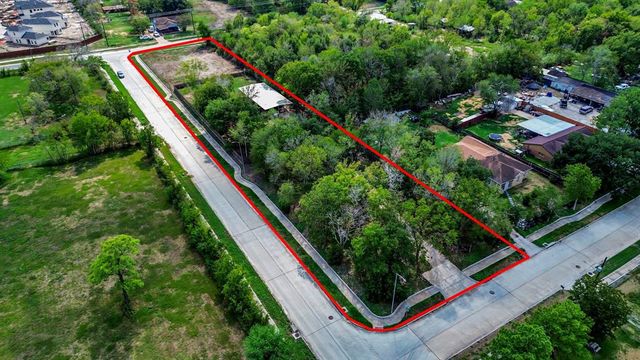 $425,000 | 4922 Glengarry Road | Minnetex