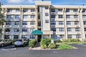 $154,000 | 2501 Riverside Drive, Unit 503A | Holiday Springs