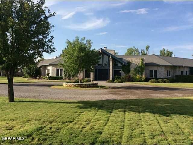 $1,199,995 | 780 Gomez Road | Valley Creek South