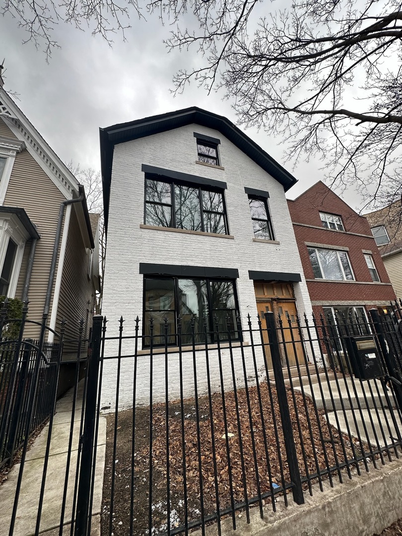 1632 North Leavitt Street, Chicago, IL 60647 | Compass