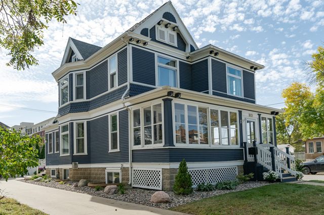 $429,900 | 1242 West Center Street | Kutzky