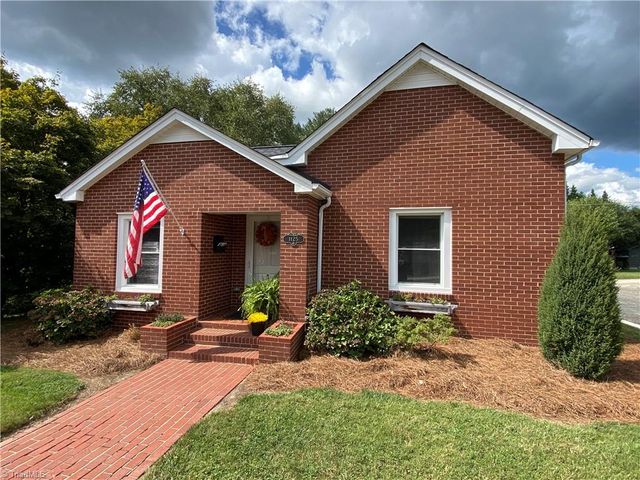 $224,900 | 1125 Mitchell Street | Mount Airy