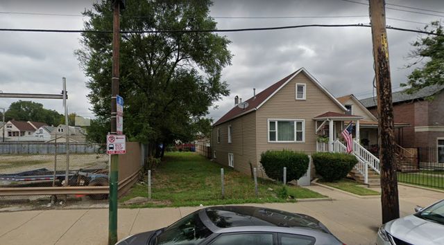 $110,000 | 2422 West 35th Street | McKinley Park