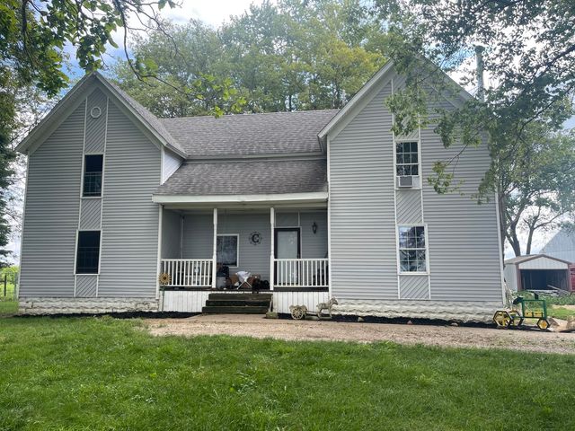 $250,000 | 2577 North 800 East Road | Goose Creek Township - Piatt County