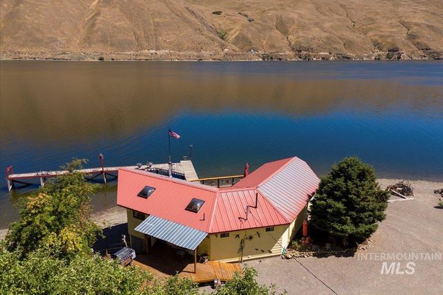 $849,000 | 36657 Snake River Road