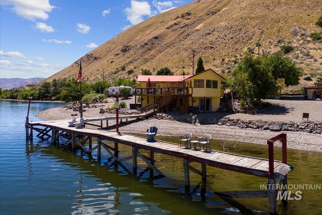 $849,000 | 36657 Snake River Road