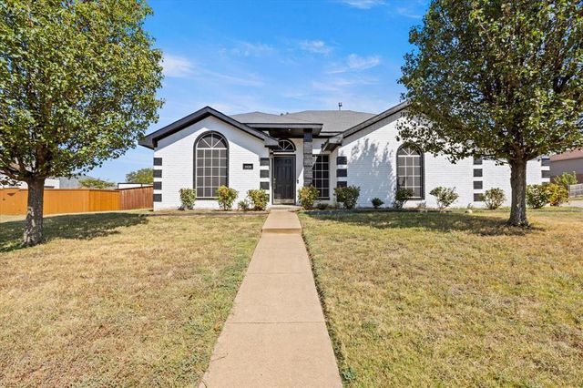 $325,000 | 1124 Urban Drive | DeSoto