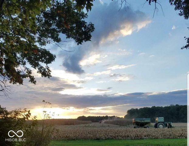 $1,600,000 | 11477 South Co Road 100 West | Marion Township - Decatur County