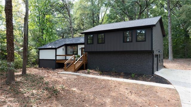 $655,000 | 4508 King Springs Road Southeast