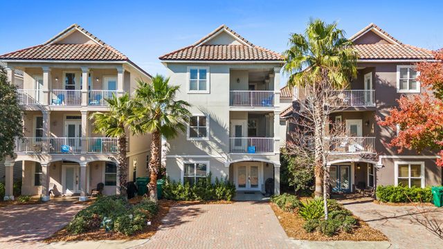 $1,175,000 | 226 Kono Way | Villages of Crystal Beach