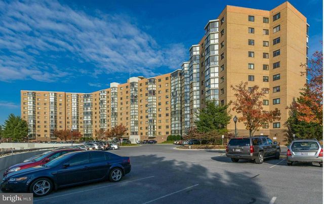 $225,000 | 3330 North Leisure World Boulevard, Unit 5415 | Leisure World