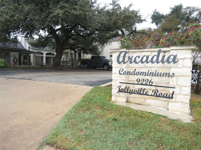 $1,800 | 9226 Jollyville Road, Unit 113 | Arcadia