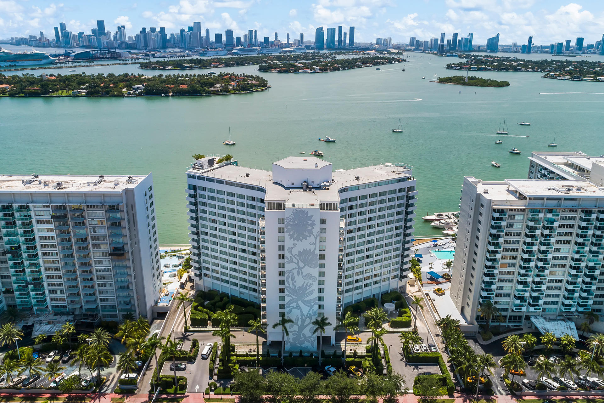 Explore 1100 West Ave, Miami Beach, FL 33139: Your Ultimate Travel Guide