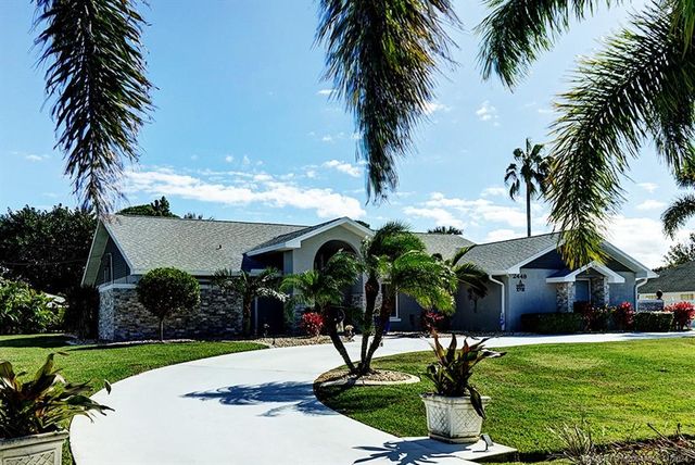 $679,000 | 2449 Southeast Elston Street | Sandpiper Bay