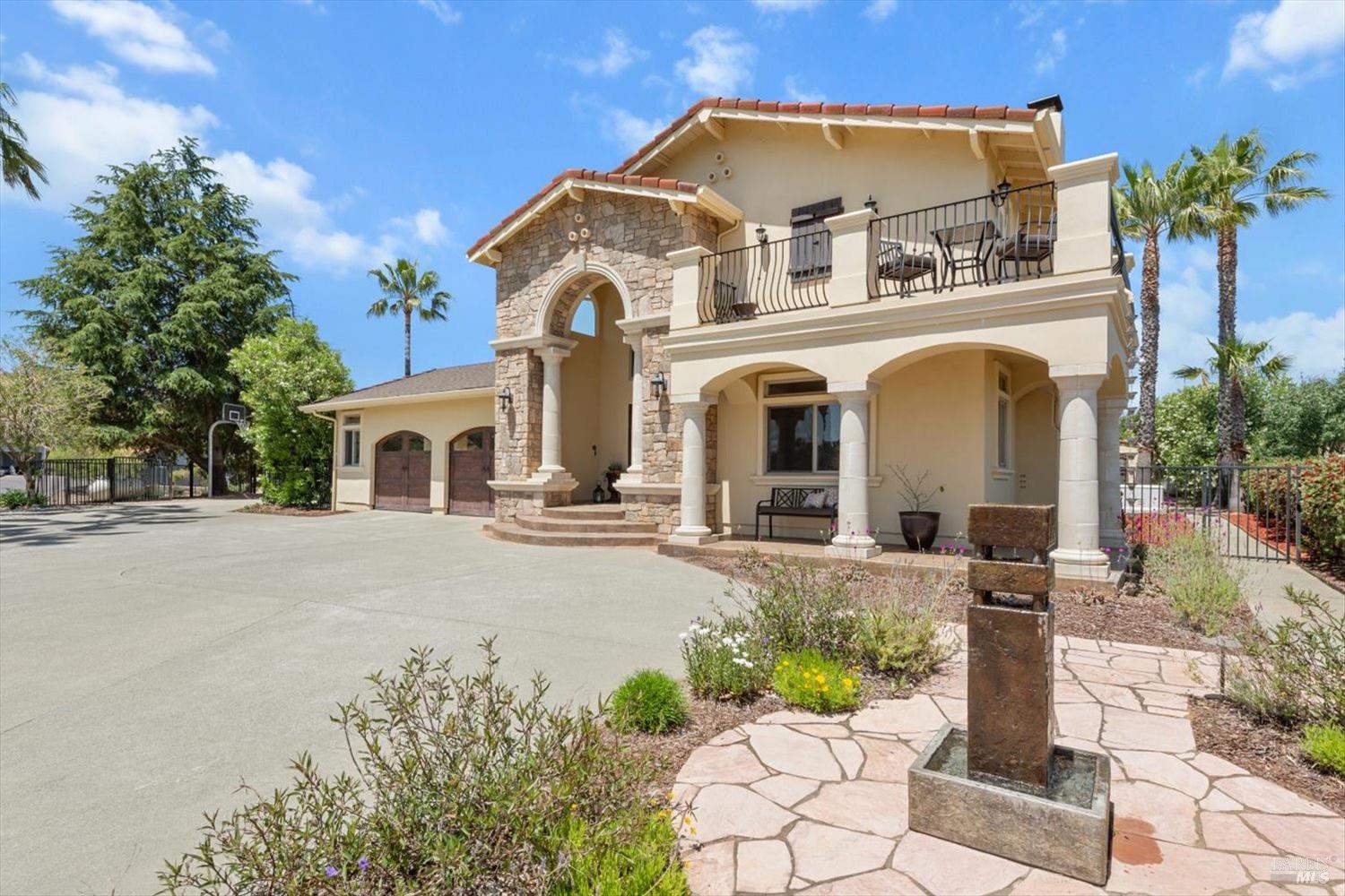 Beautifully remodelled front facade of this stunning home, where architectural elements meet high-quality finishes. This inviting entrance makes a memorable first impression perfectly showcasing the elegance that continues throughout the property.