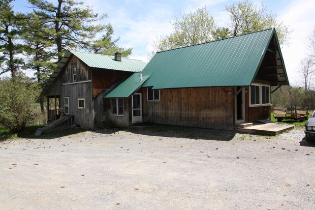 $249,000 | 436 Middle Road North | Middlebury Center