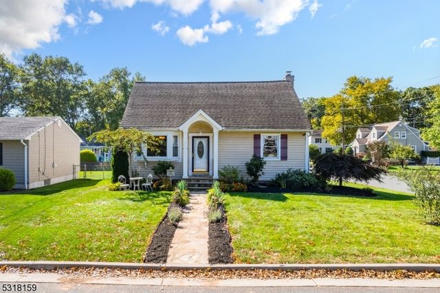 $689,000 | 30 Morse Street | Cranford