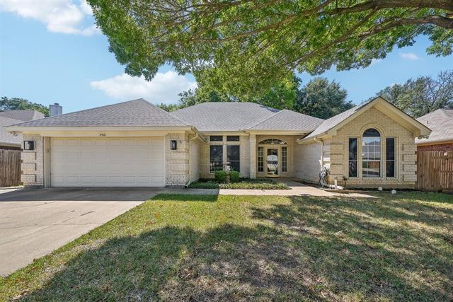 $418,900 | 7512 Teakwood Court | North Richland Hills