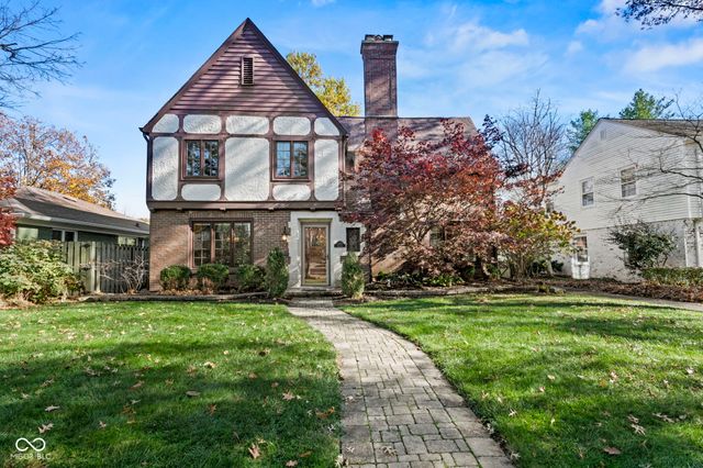 $785,000 | 5255 North Delaware Street | Ambleside