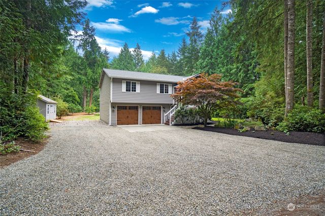 $755,000 | 8155 Northeast Husky Lane