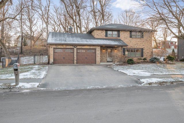 $279,900 | 1011 Martin Road | Shoreland Heights