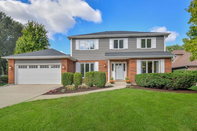 $825,000 | 1357 Sussex Road | Naperville