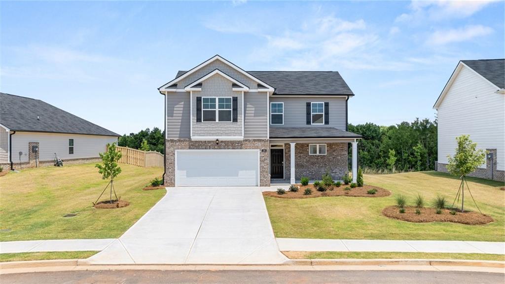 a front view of house with yard