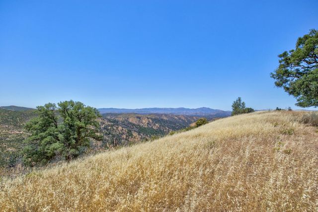 $400,000 | 15050 Del Puerto Canyon Road