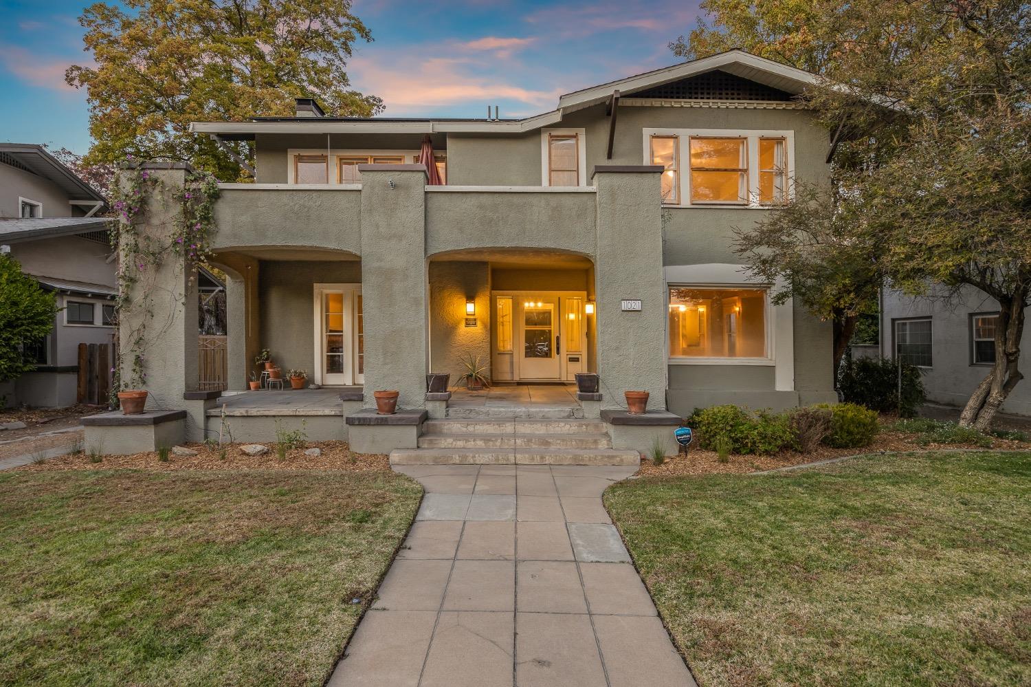 a view of a house with entertaining space