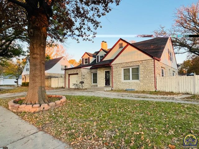 $298,500 | 3408 Southwest 21st Street | Topeka