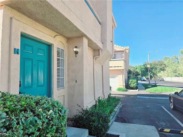 $499,900 | 18720 Vista Del Canon, Unit H | Vista del Canon