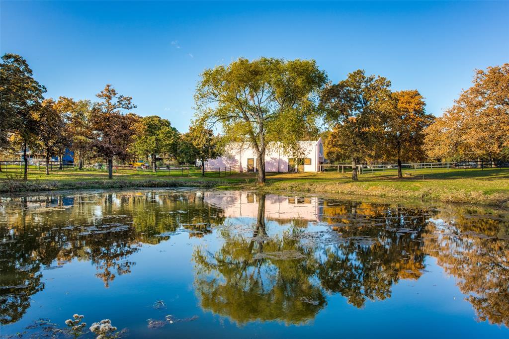 a view of a lake with houses