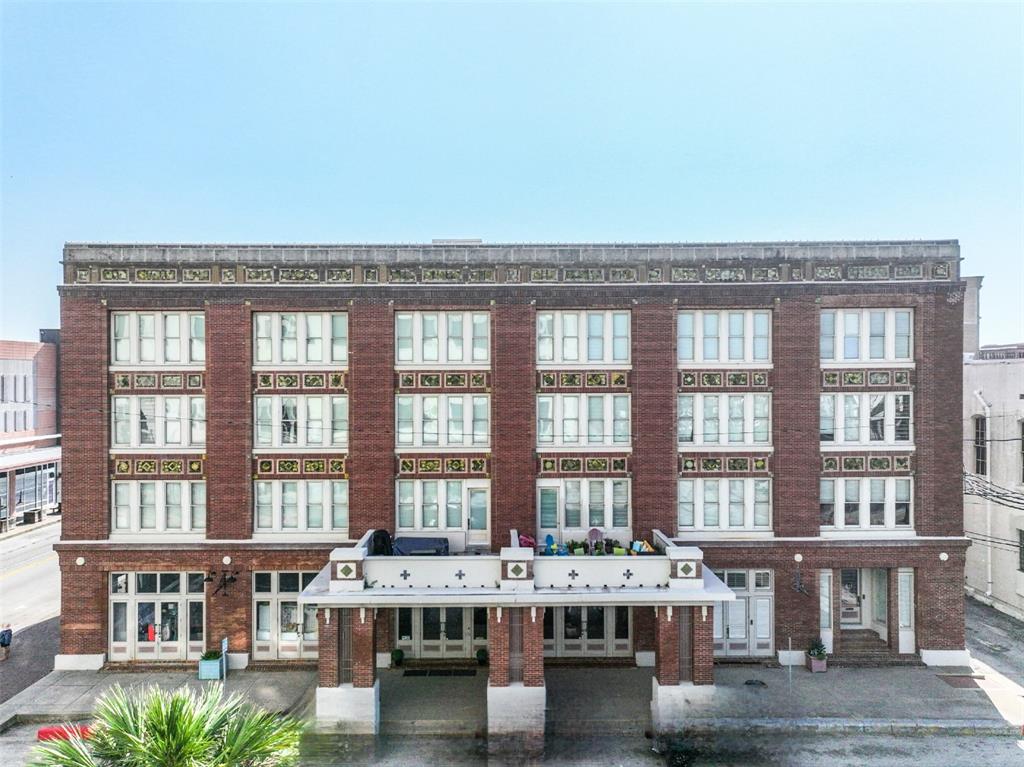 a view of a building with outdoor space