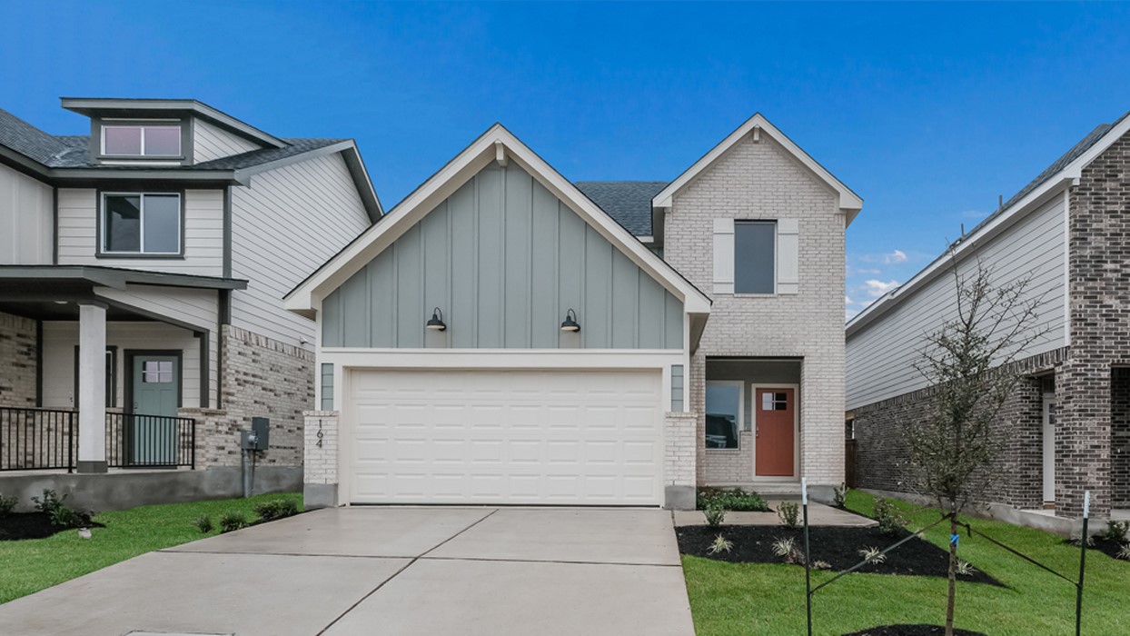 a view of house and outdoor space