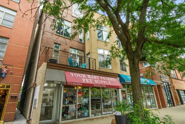 $529,900 | 2124 West Division Street, Unit 3 | Wicker Park