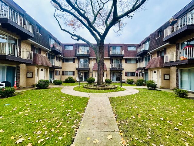 $189,000 | 8550 West Catherine Avenue, Unit 4N | O'Hare