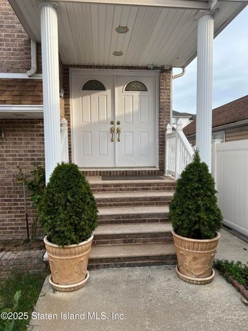 $3,400 | 1022 Olympia Boulevard, Unit 2 | Midland Beach