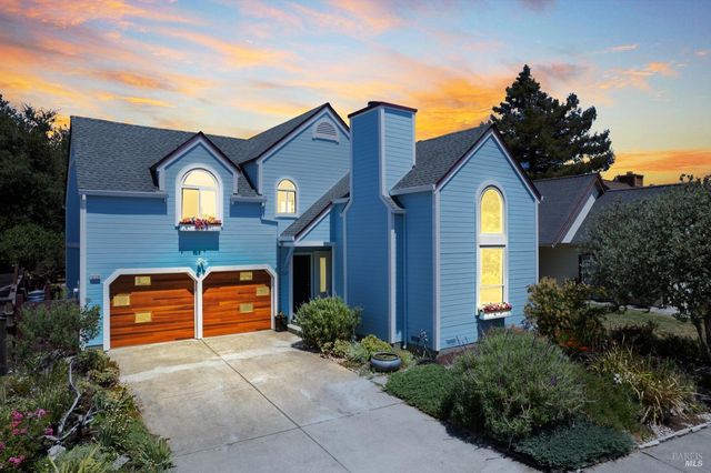 $729,900 | 2129 Crosspoint Avenue | Santa Rosa Northwest