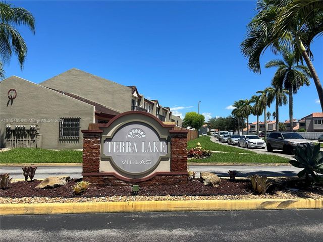 $2,500 | 6150 Southwest 130th Avenue, Unit 1508 | Kendale Lakes