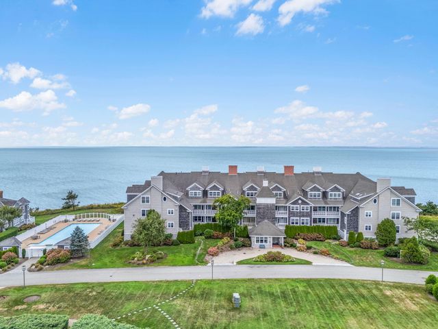 $995,000 | 28 Cape Codder Road, Unit 101BU | Falmouth